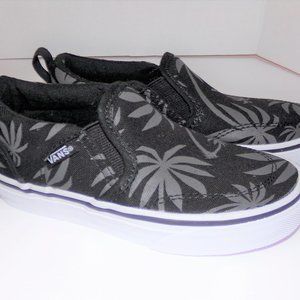VANS YOUTH SZ 11 TROPICAL PATTERN SLIP-ON'S SWEET!